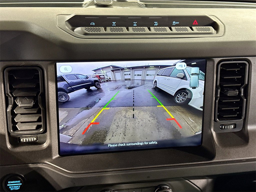Used 2025 Ford Bronco Badlands image 22