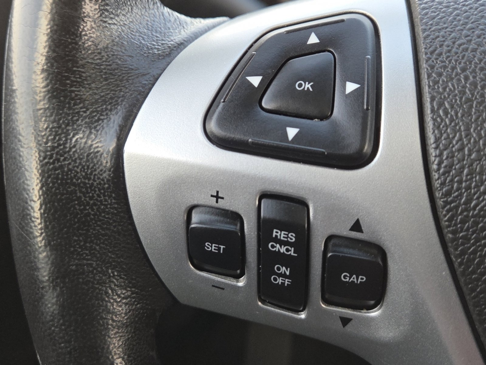 Used 2012 Ford Edge Limited image 6