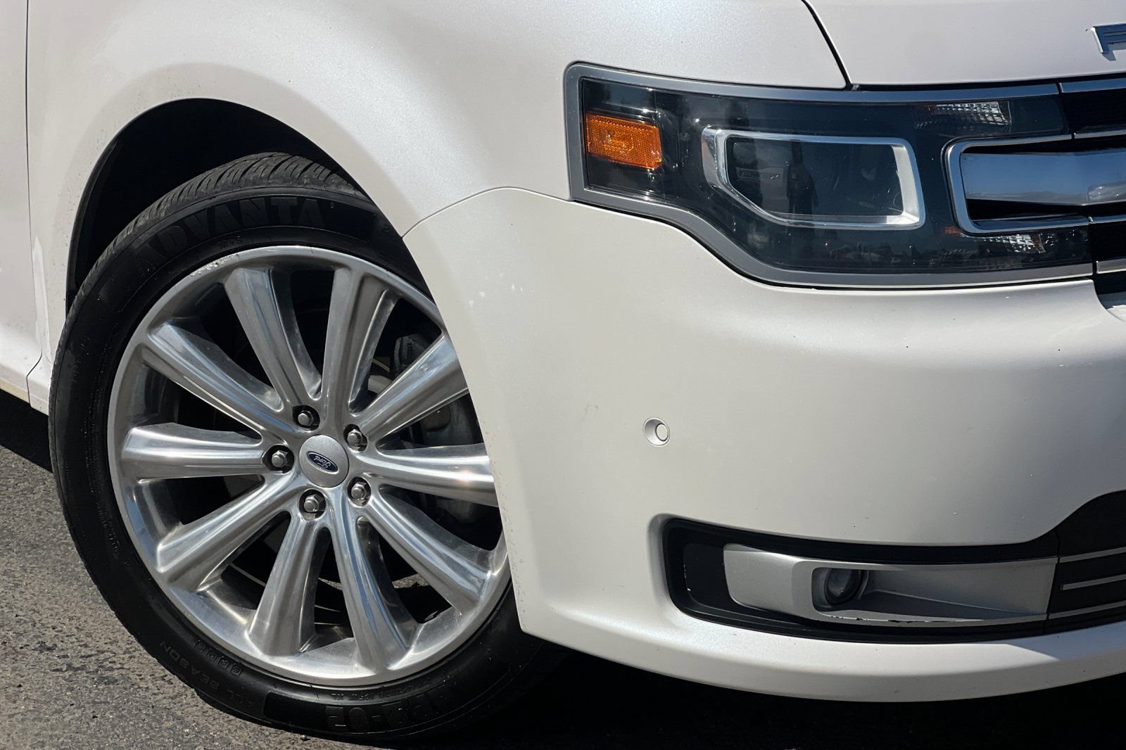 Used 2019 Ford Flex Limited w/ Equipment Group 303A AWD/4WD image 32