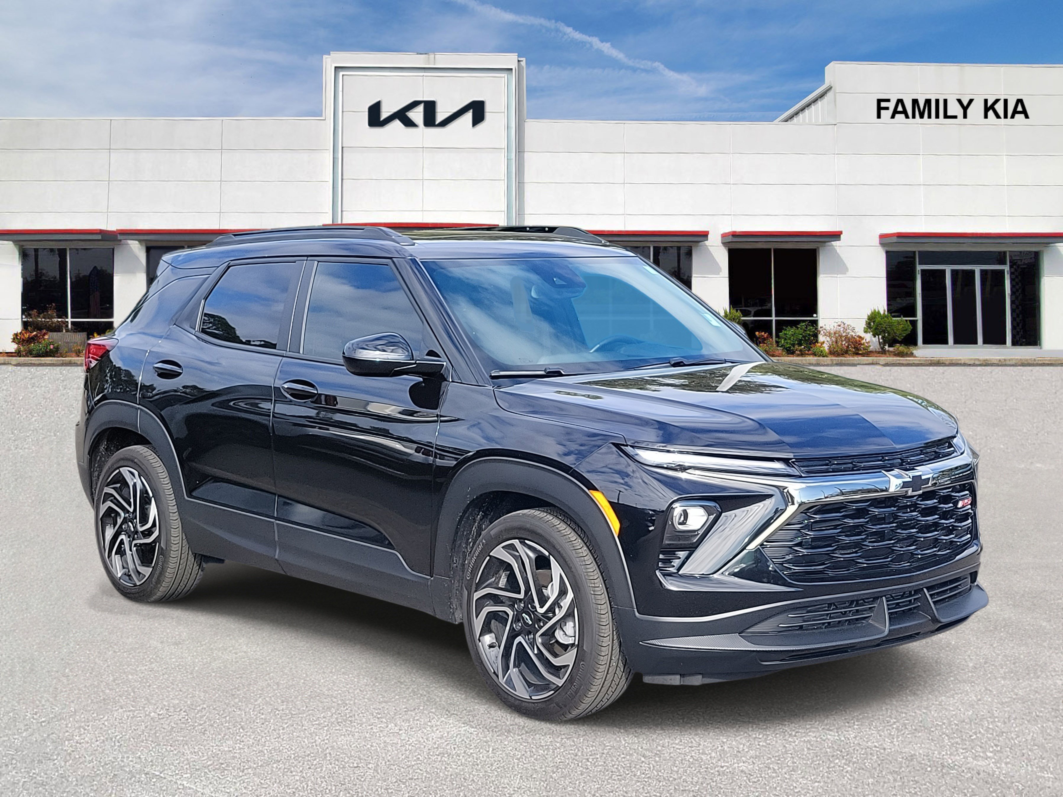 Used 2026 Chevrolet TrailBlazer RS w/ Convenience Package image 1