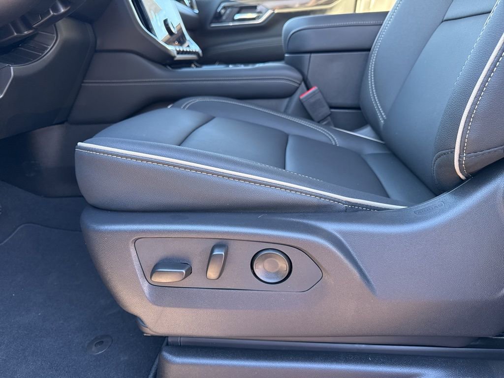 New 2026 GMC Yukon XL Elevation image 22