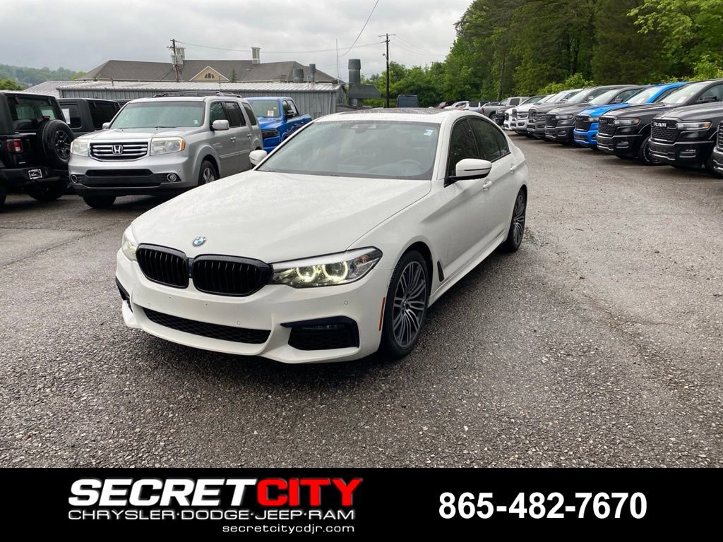 Used 2020 BMW 540i xDrive w/ M Sport Package AWD/4WD image 1