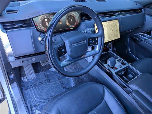 Used 2023 Land Rover Range Rover SE image 10