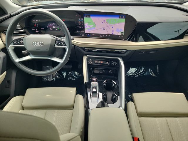 Certified 2025 Audi Q5 Premium Plus w/ Premium Plus AWD/4WD video 2