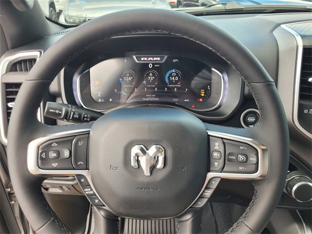 New 2026 RAM 1500 4x4 Crew Cab image 31