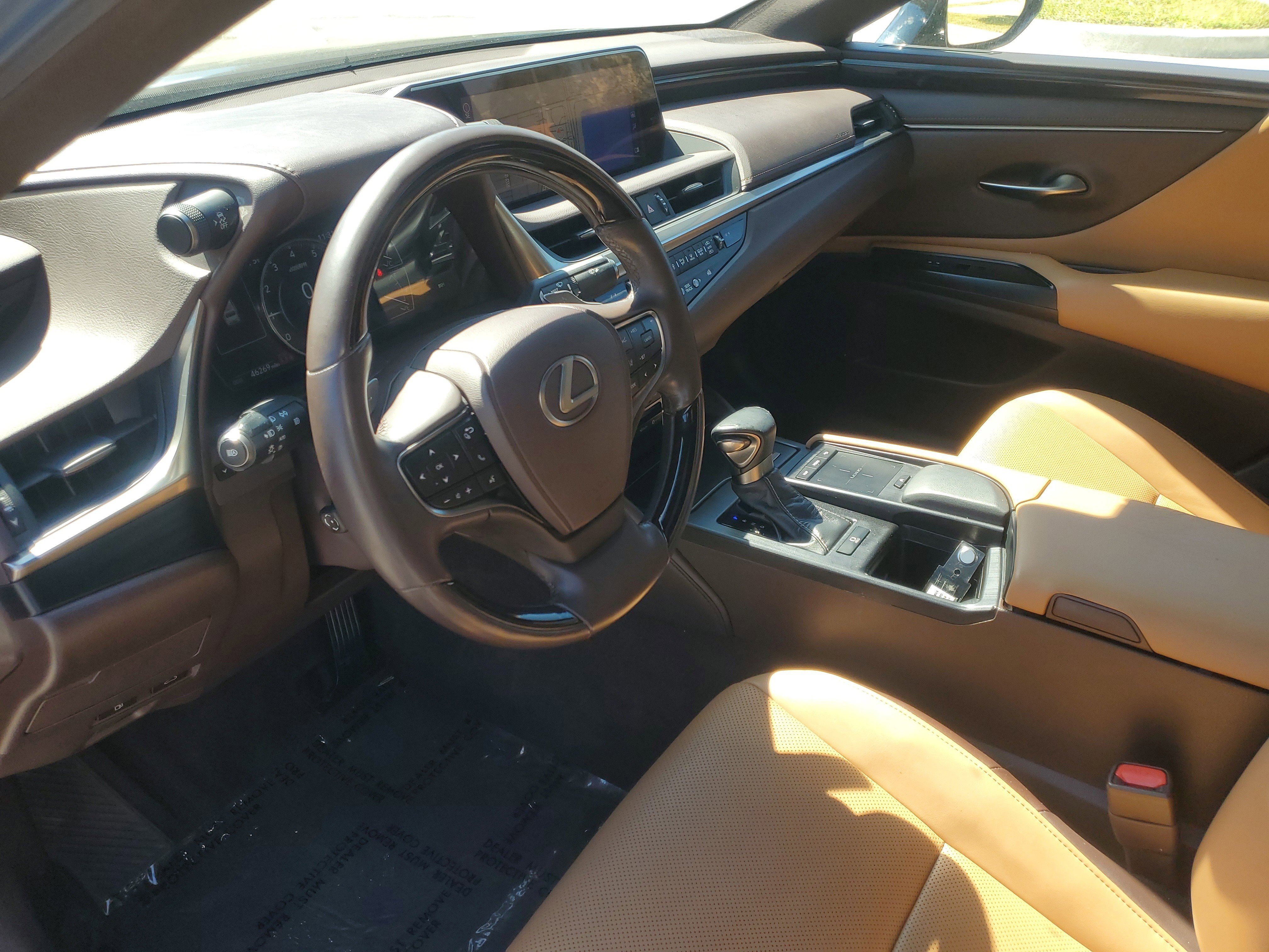 Used 2020 Lexus ES 350 w/ Premium Package FWD image 17