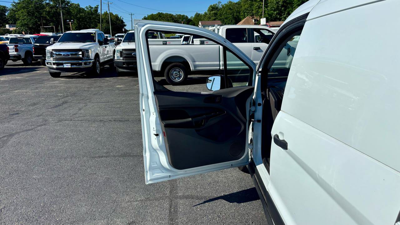 Used 2020 Ford Transit Connect XL FWD image 12