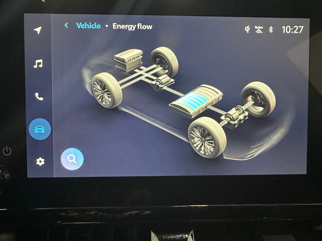 Used 2025 Toyota Corolla Cross XSE image 32