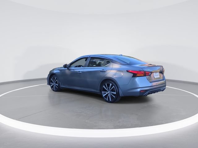 Used 2021 Nissan Altima 2.5 SR w/ SR Premium Package FWD image 6