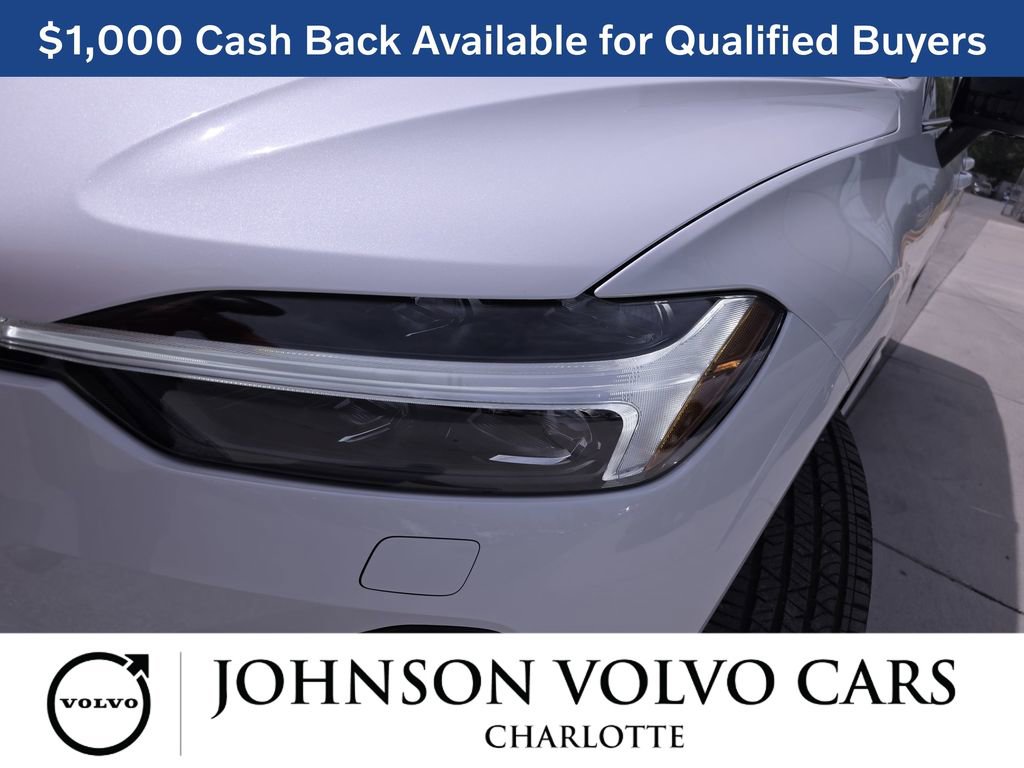 New 2026 Volvo XC60 B5 Plus w/ Protection Package Premier image 33