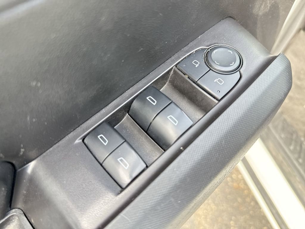 Used 2024 Chevrolet Colorado W/T RWD image 13