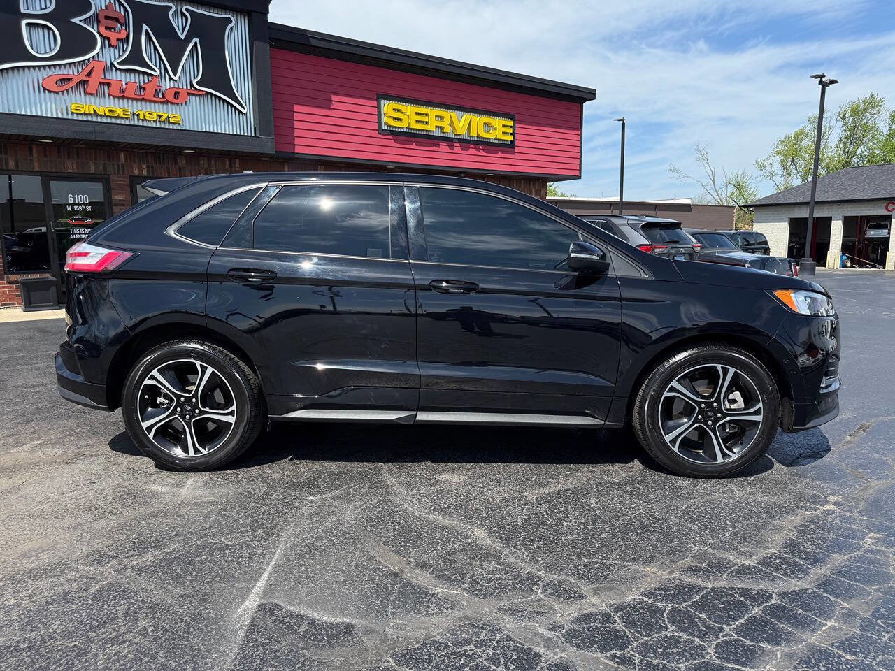 Used 2021 Ford Edge ST image 8