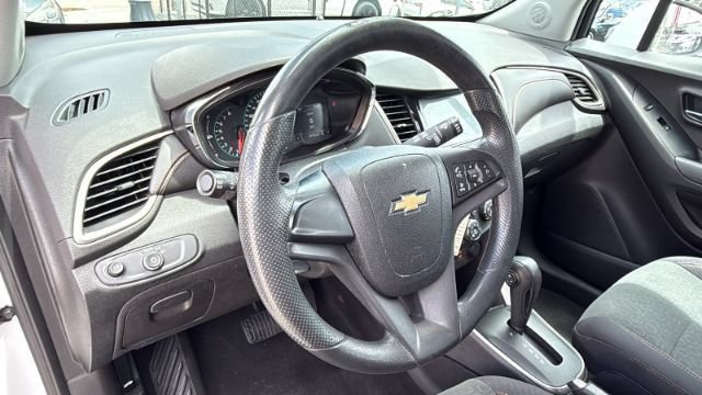 Used 2017 Chevrolet Trax LS w/ LPO, Cargo Package FWD image 24