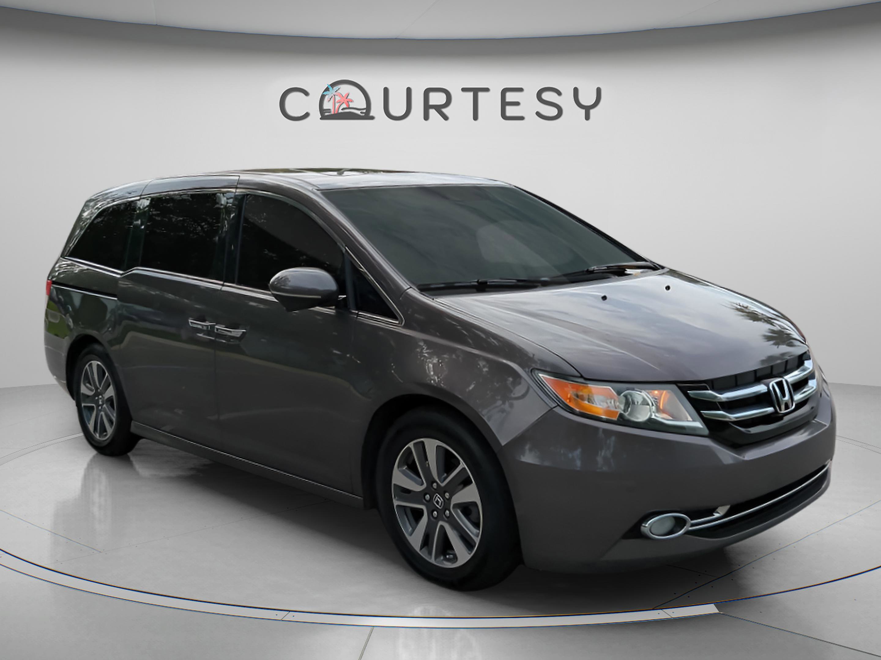 Used 2017 Honda Odyssey Touring image 9