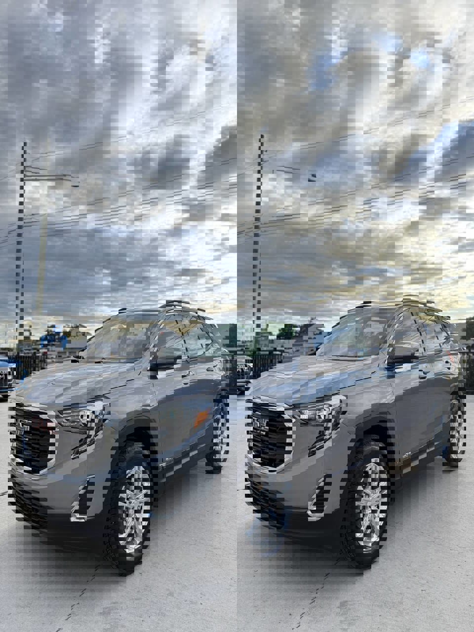 Used 2018 GMC Terrain SLE w/ Driver Convenience Package image 3