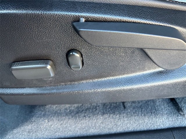 Used 2021 Chevrolet Colorado ZR2 image 16