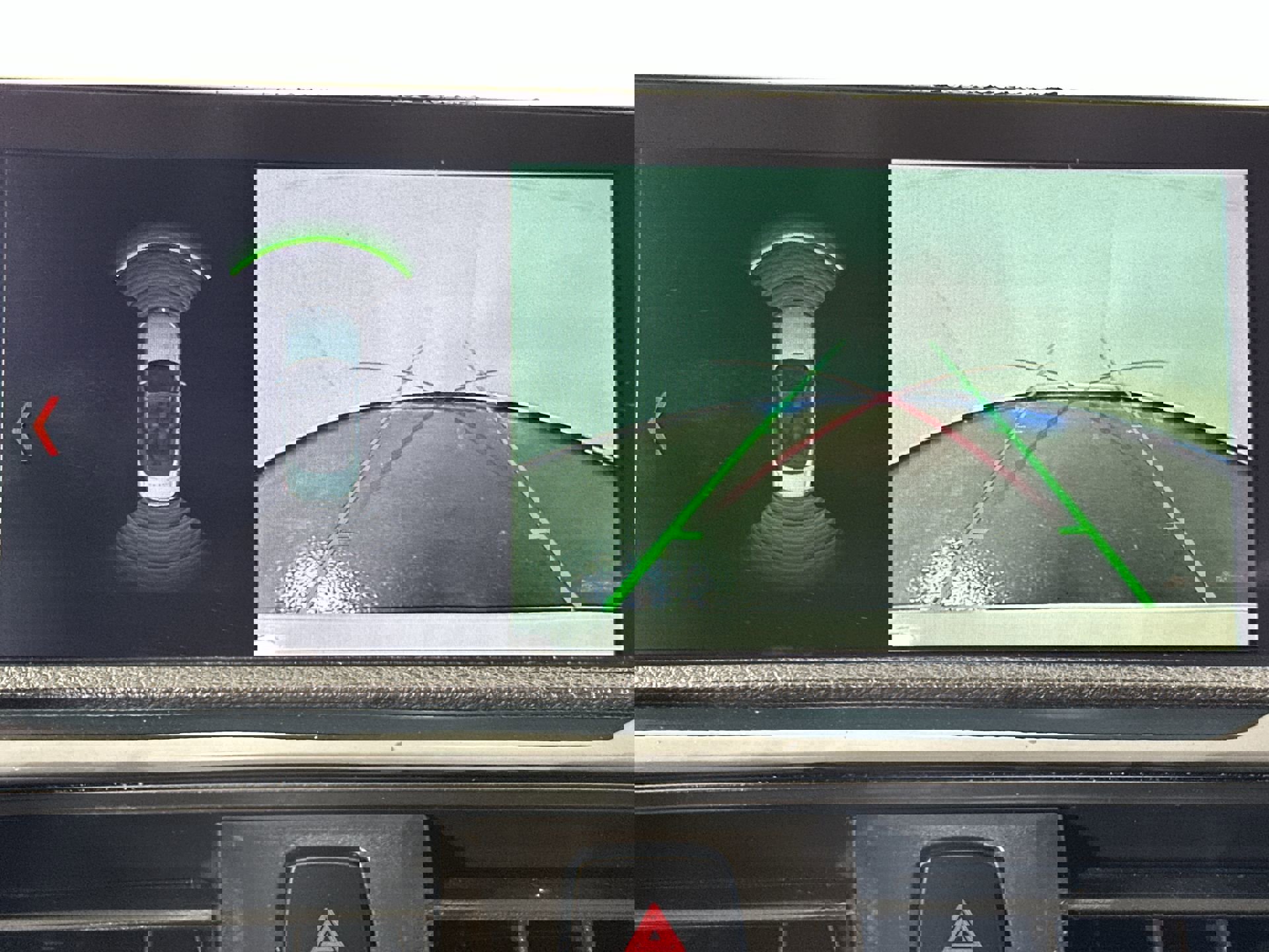 Used 2020 BMW 230i xDrive Convertible image 21