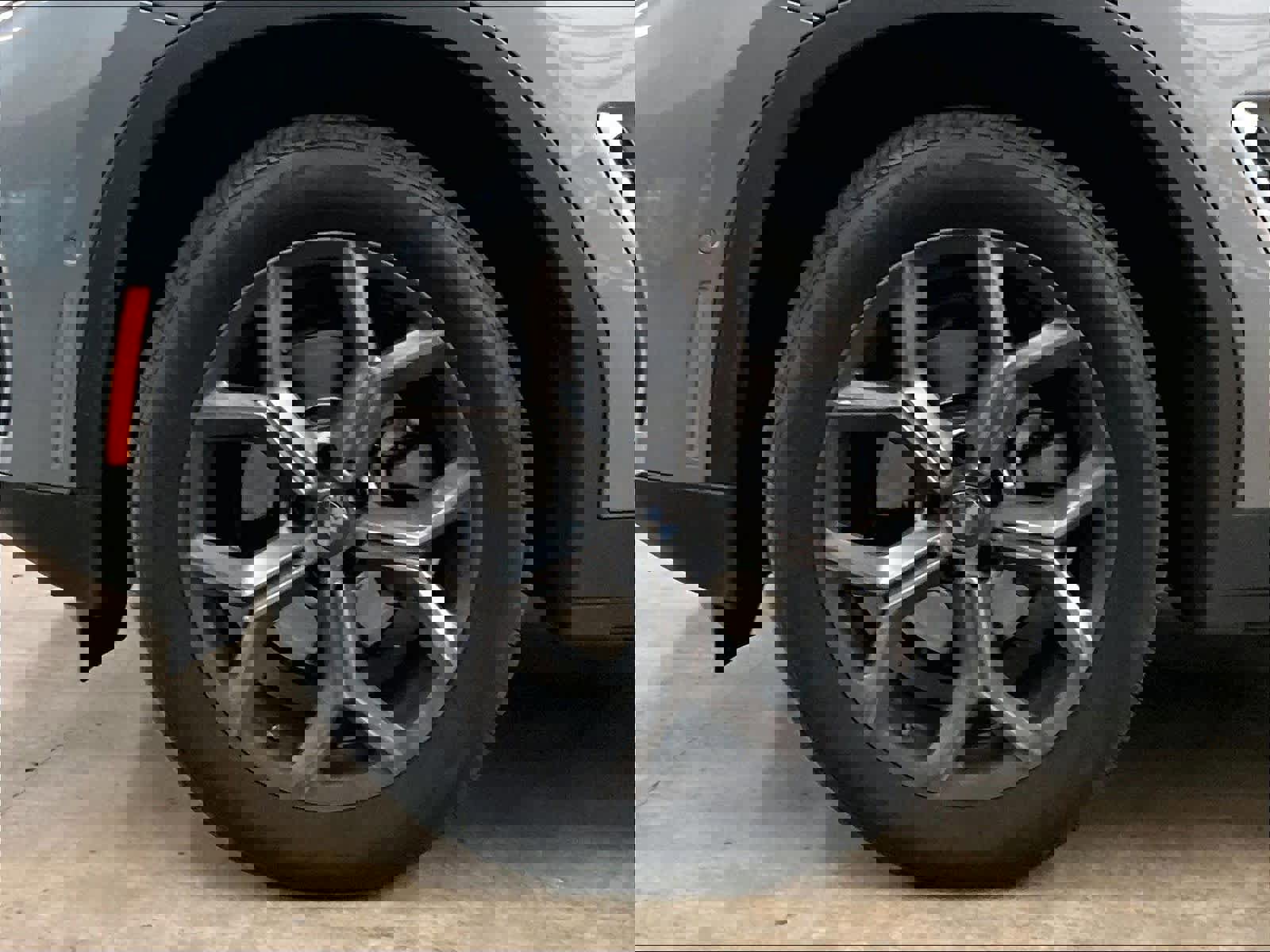 Certified 2024 BMW X3 sDrive30i w/ Convenience Package image 12