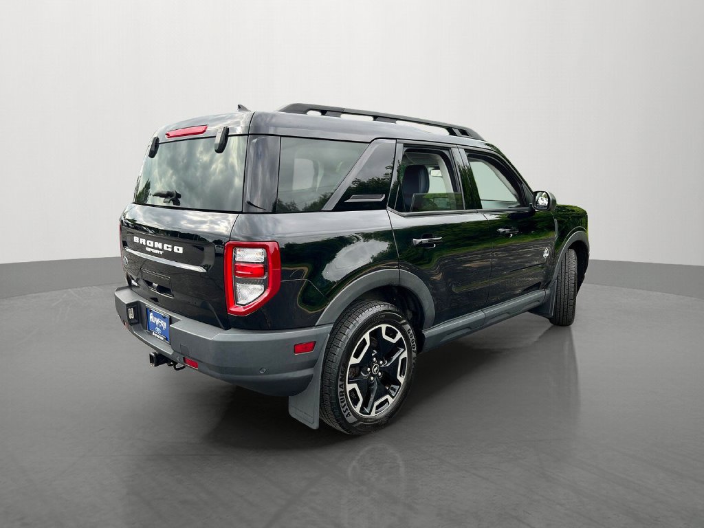 Certified 2022 Ford Bronco Sport Outer Banks w/ Tech Package AWD/4WD image 3