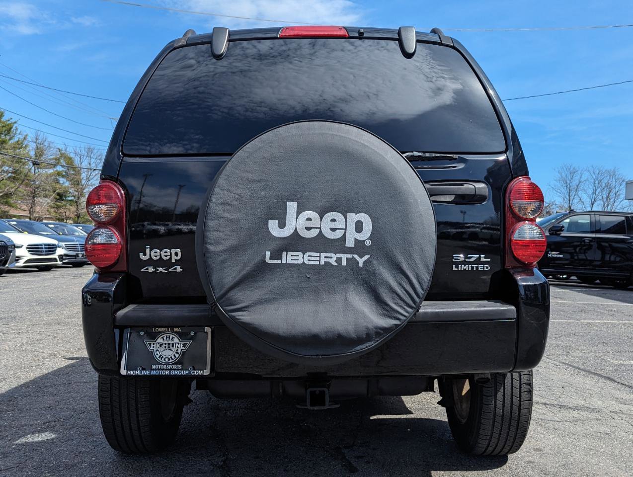 Used 2005 Jeep Liberty Limited AWD/4WD image 9