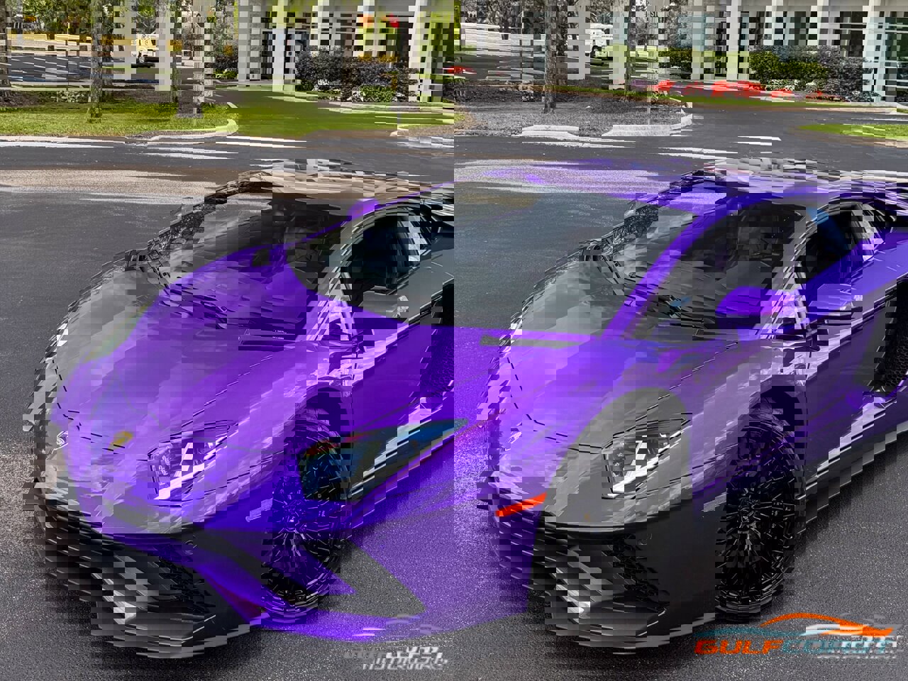 Used 2018 Lamborghini Aventador S image 12