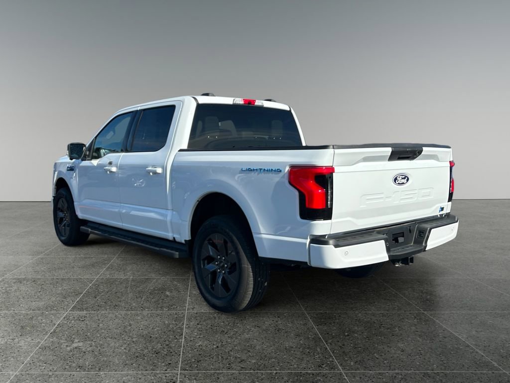 Used 2025 Ford F150 Lightning Flash AWD/4WD image 5