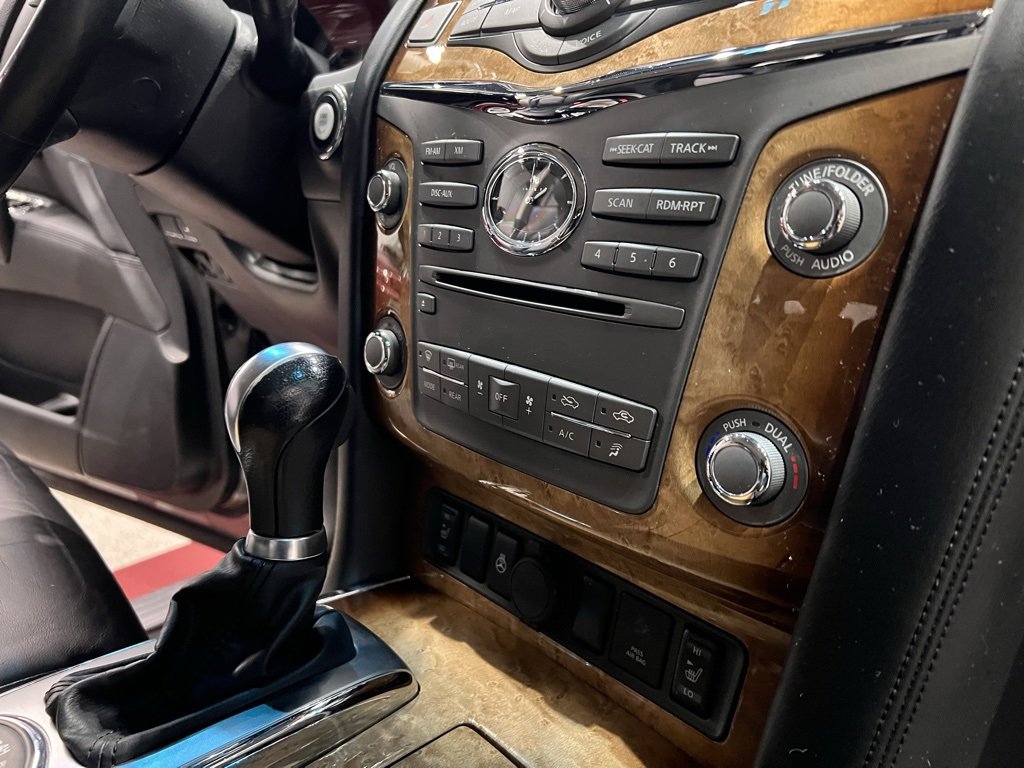 Used 2011 INFINITI QX56 4WD w/ Theater Pkg image 40