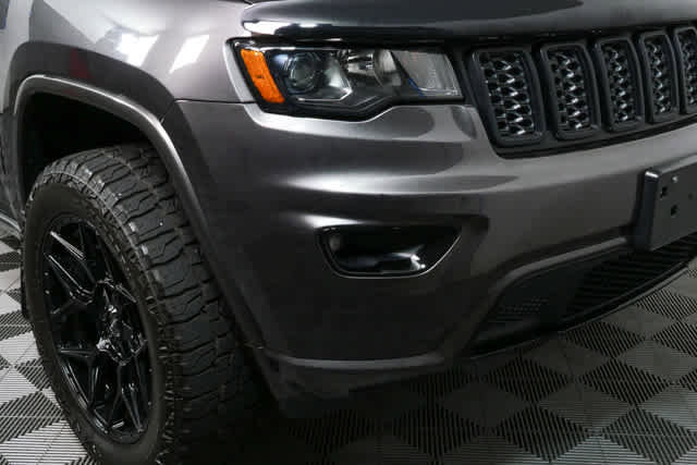 Used 2021 Jeep Grand Cherokee Laredo X image 34