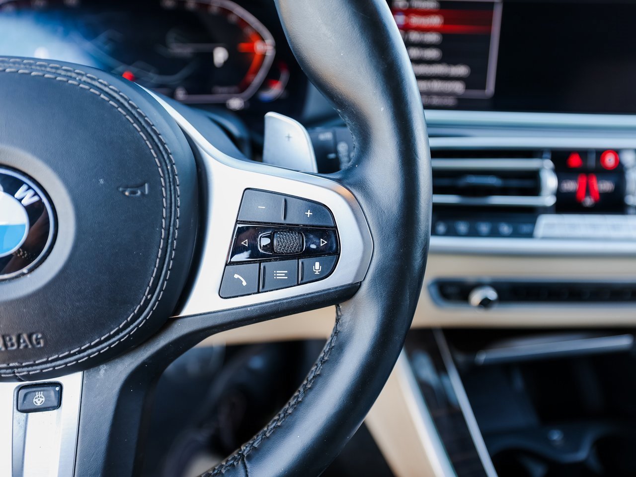 Used 2021 BMW X5 xDrive40i w/ M Sport Package image 16