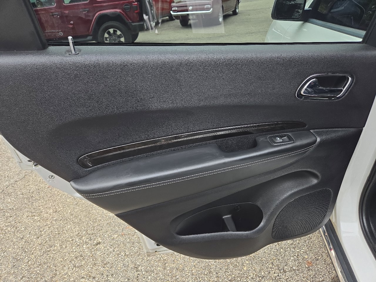 Used 2015 Dodge Durango Citadel w/ Technology Group image 11