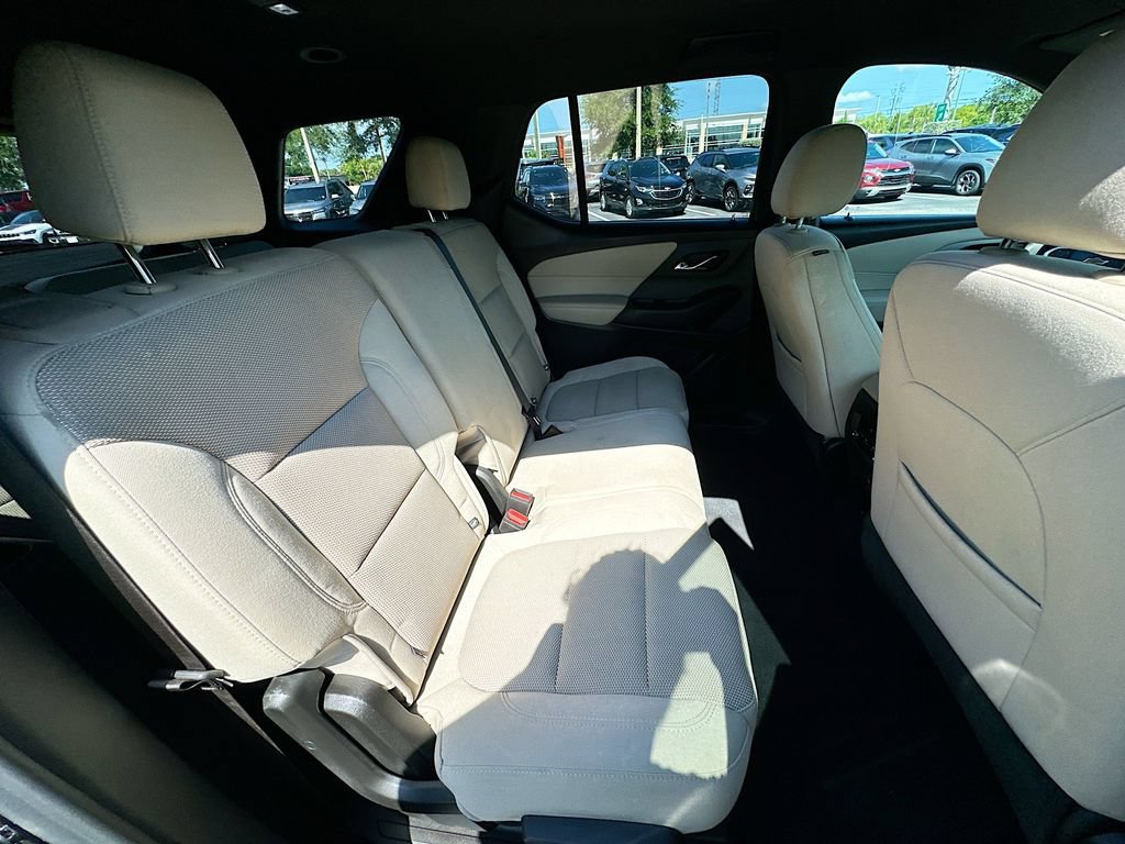 Used 2023 Chevrolet Traverse LS w/ Safety Package FWD image 26
