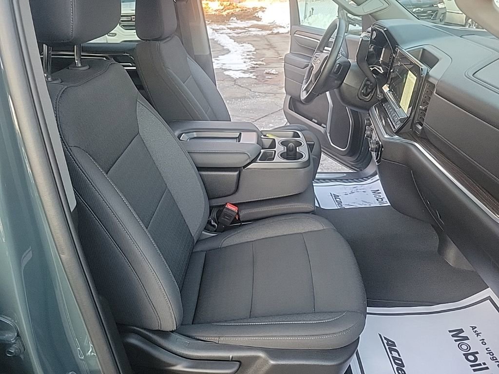 Certified 2025 Chevrolet Silverado 1500 LT image 26