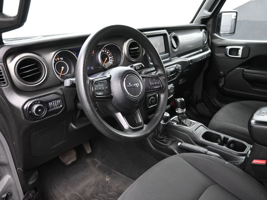 Used 2022 Jeep Wrangler Unlimited Sport AWD/4WD image 18