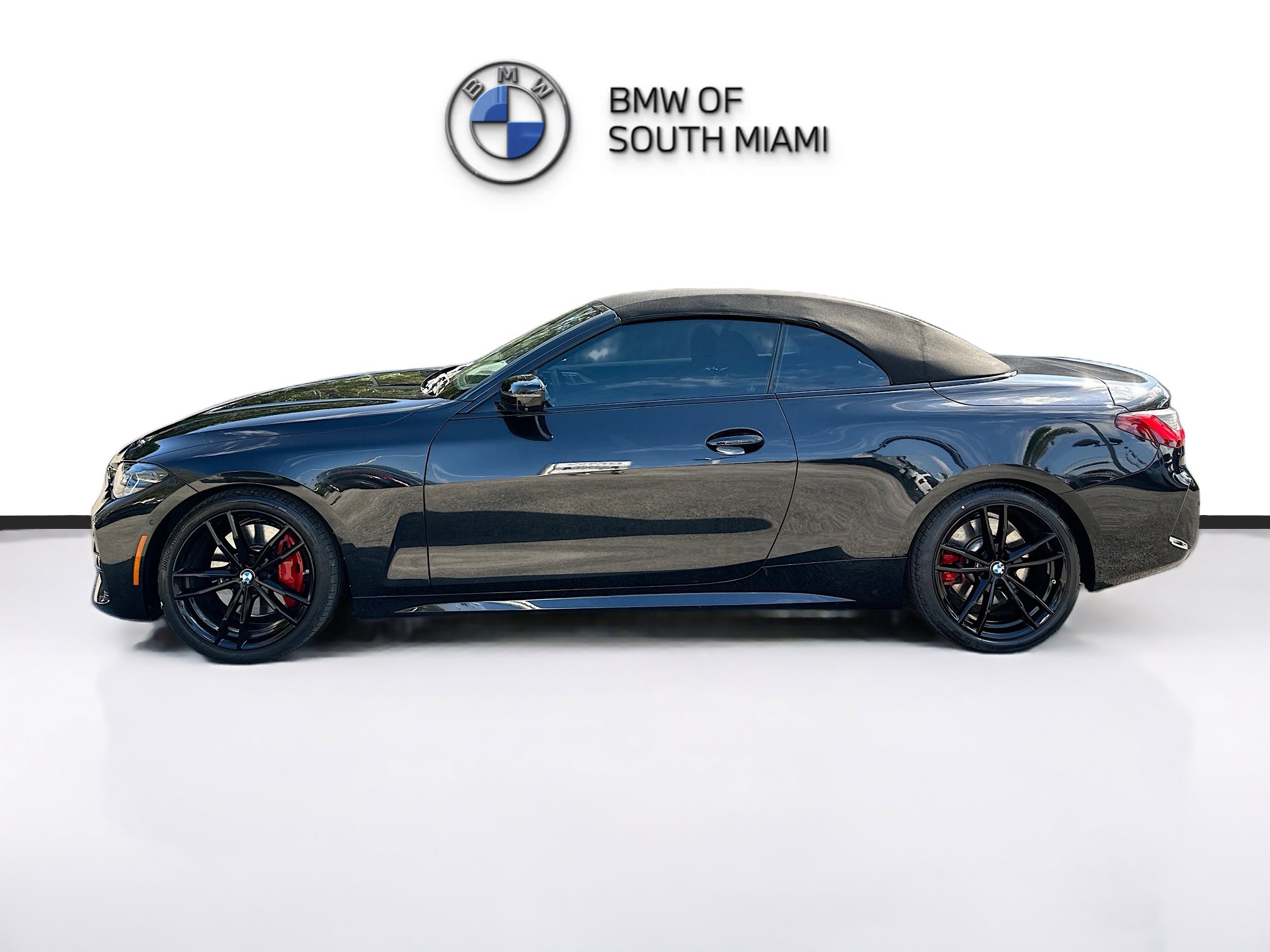 Certified 2024 BMW M440i Convertible w/ Premium Package image 4