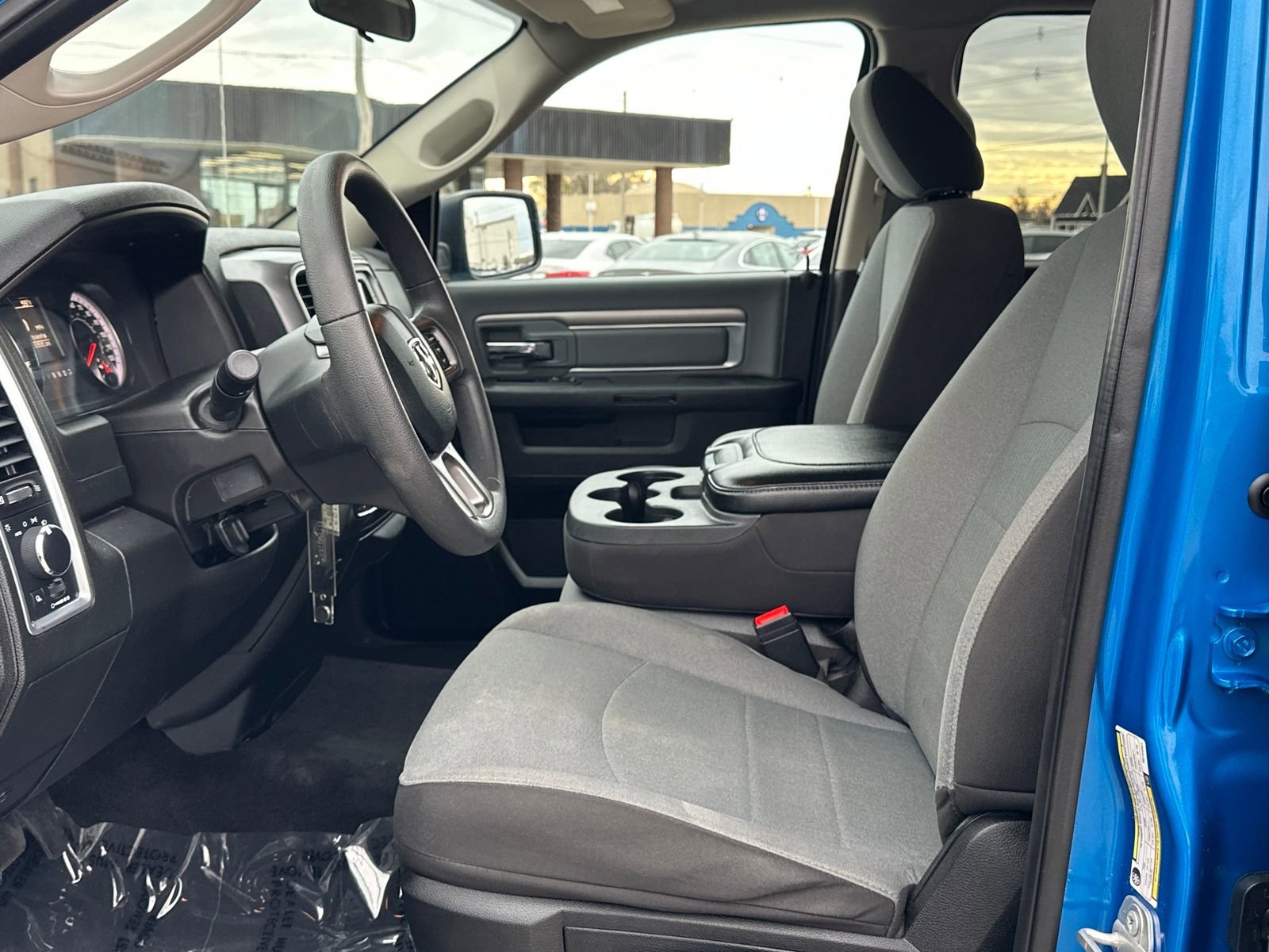 Used 2024 RAM 1500 Classic SLT image 19