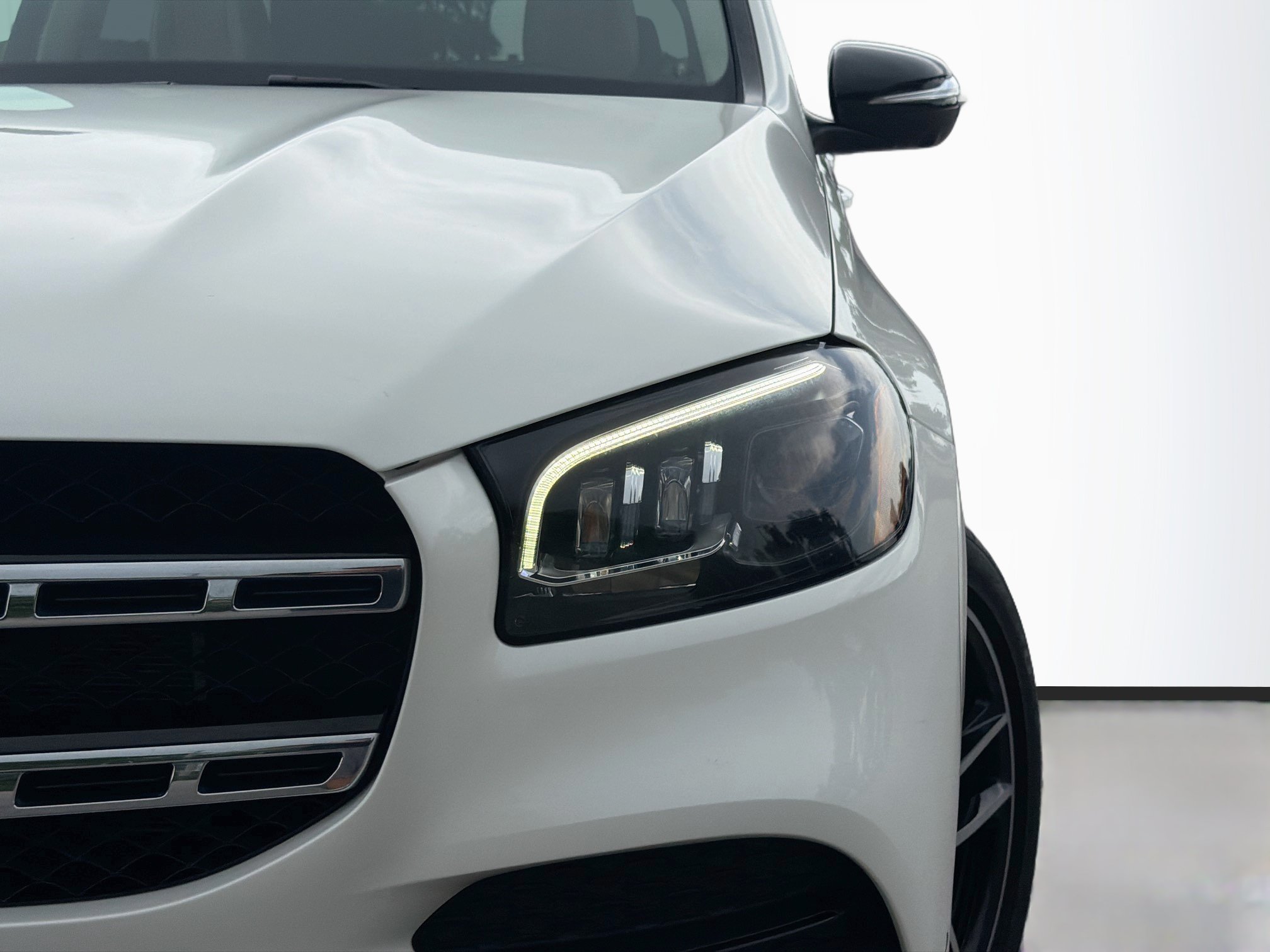 Used 2021 Mercedes-Benz GLS 580 4MATIC image 9