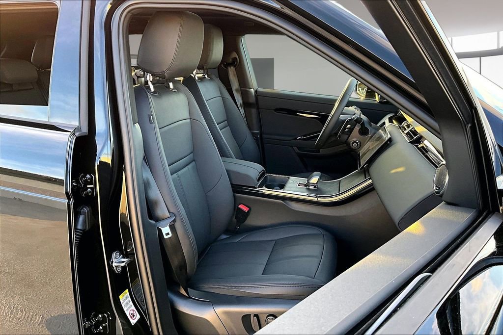 New 2026 Land Rover Range Rover Evoque S AWD/4WD image 11