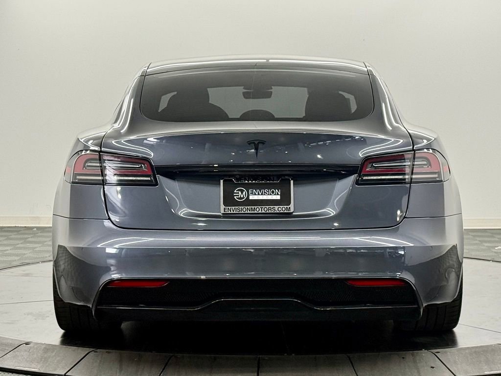 Used 2022 Tesla Model S image 9