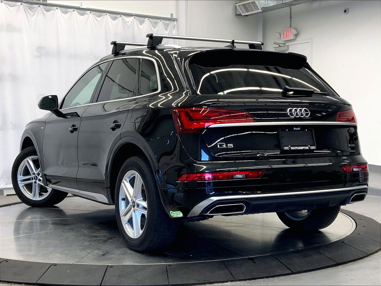 Certified 2021 Audi Q5 e Prestige w/ Prestige Package AWD/4WD image 9
