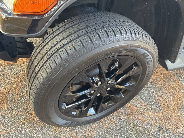 Used 2023 Jeep Gladiator Overland image 12