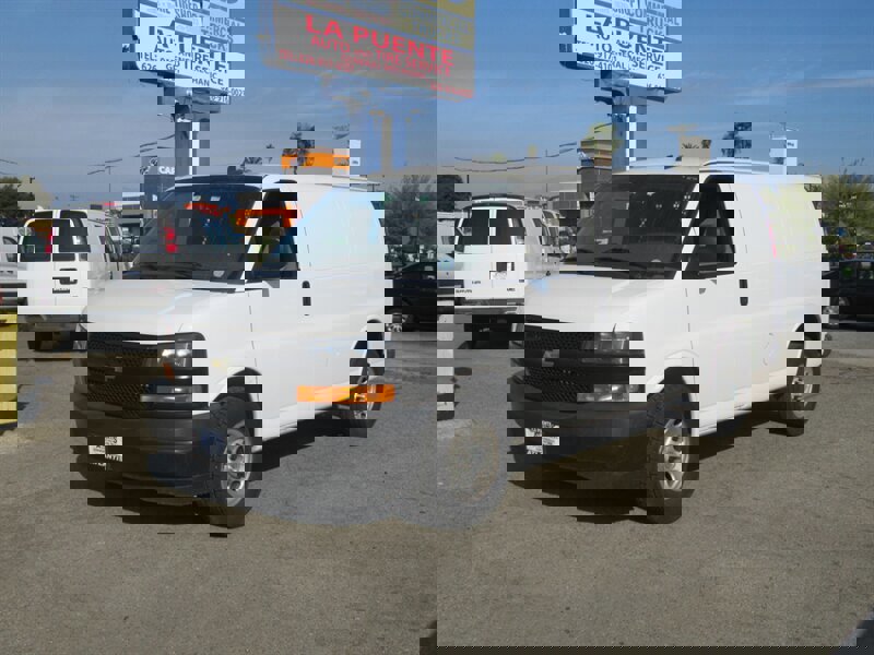 Used 2019 Chevrolet Express 3500 w/ Driver Convenience Package