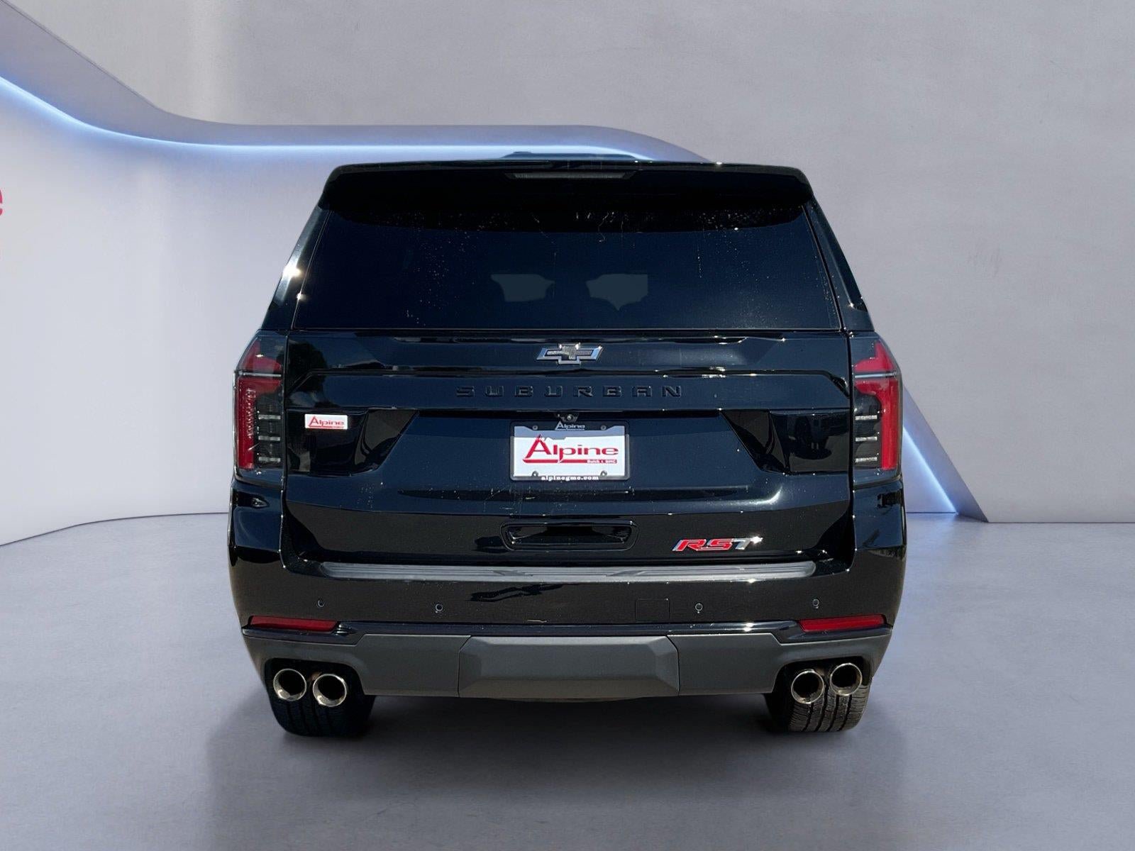 Certified 2025 Chevrolet Suburban RST w/ Sun And Tow Package AWD/4WD image 4