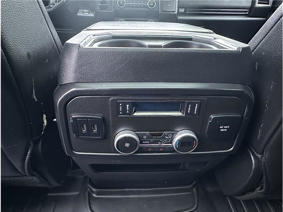 Used 2019 Ford Expedition Limited image 16