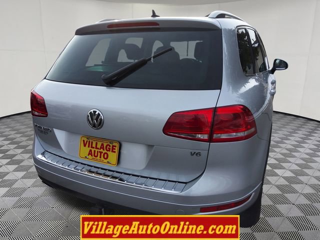 Used 2014 Volkswagen Touareg VR6 image 15