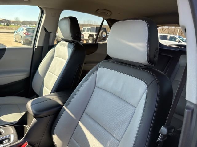 Used 2020 Chevrolet Equinox Premier image 15