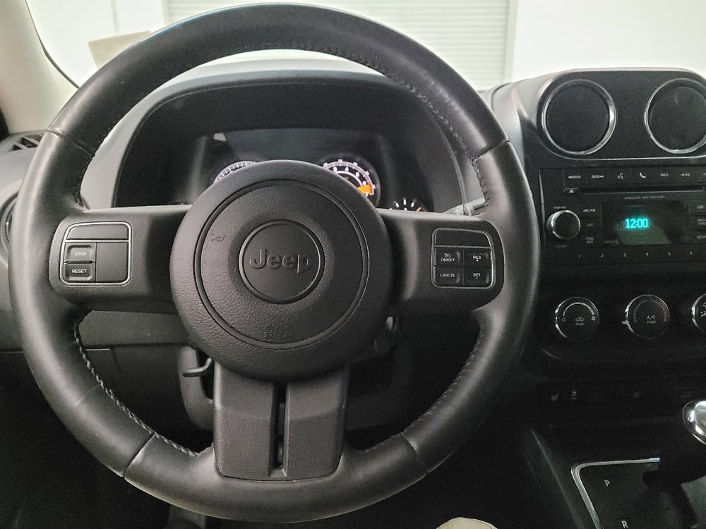 Used 2016 Jeep Patriot Sport FWD image 22
