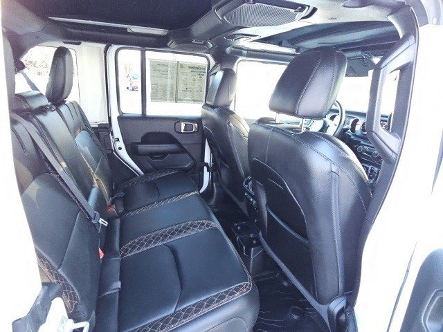 Used 2022 Jeep Wrangler Unlimited Sahara image 16