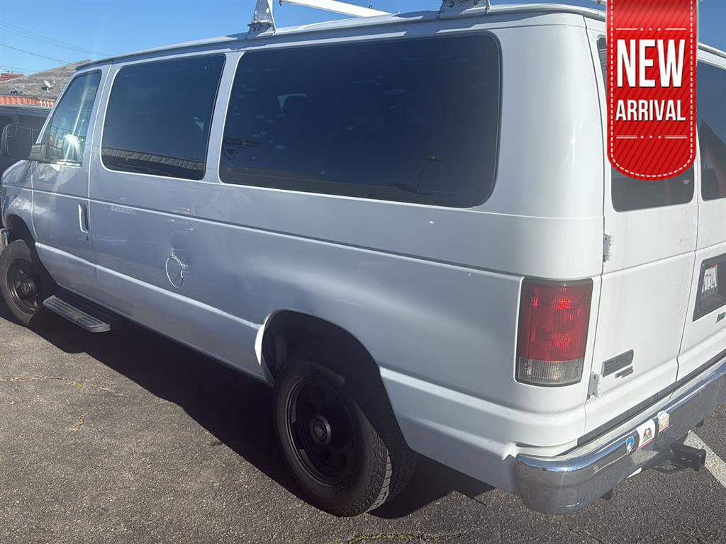 Used 2014 Ford E-150 and Econoline 150 XLT image 1