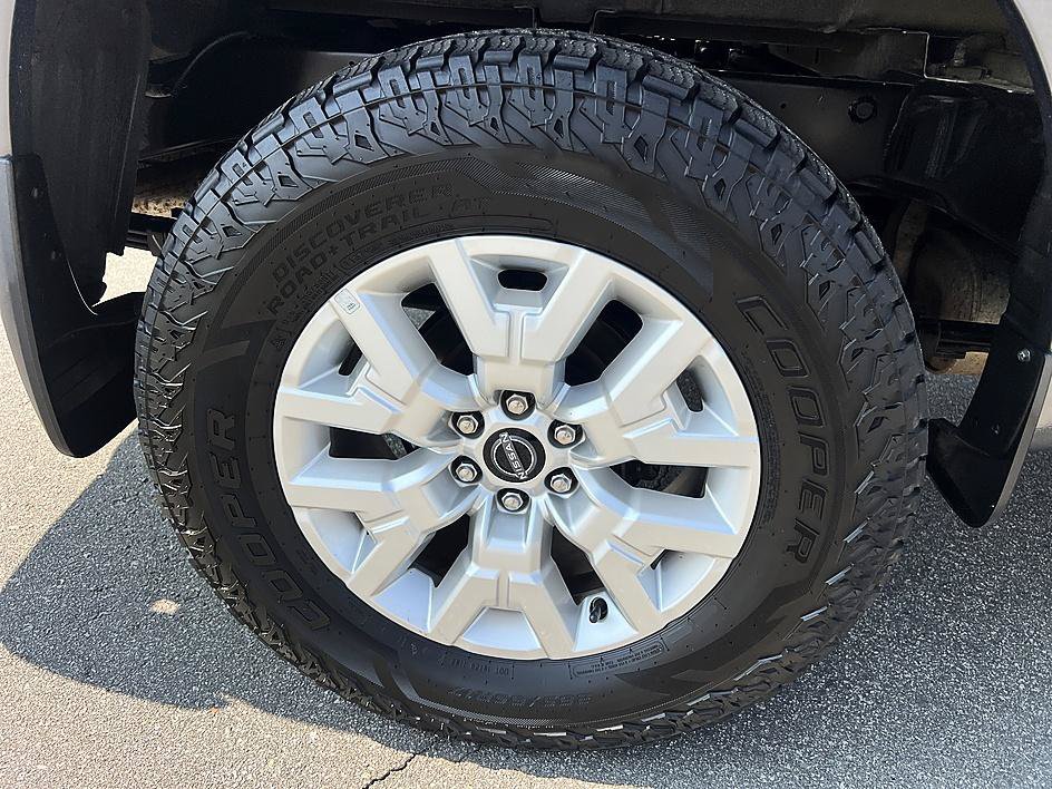Certified 2023 Nissan Frontier SV AWD/4WD image 11