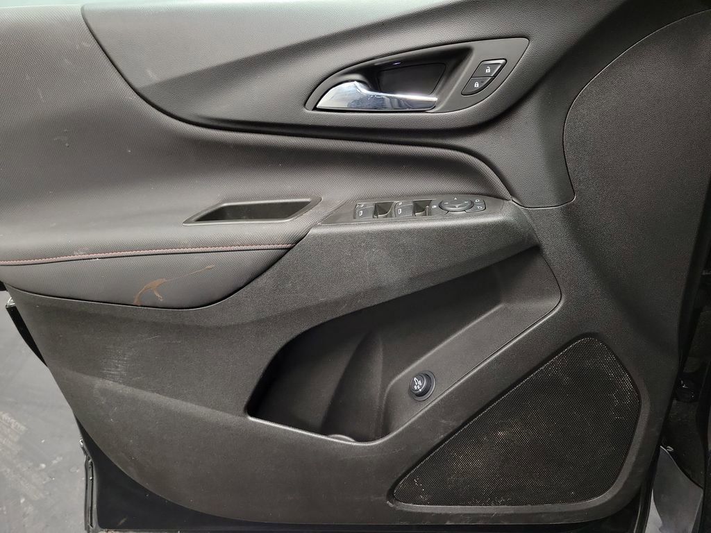 Used 2024 Chevrolet Equinox RS image 23
